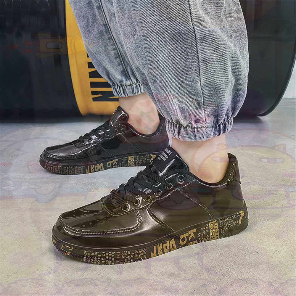 Round Foot Size 45 Sneakers Wh - Vintage Collectible Classics 评论和价格