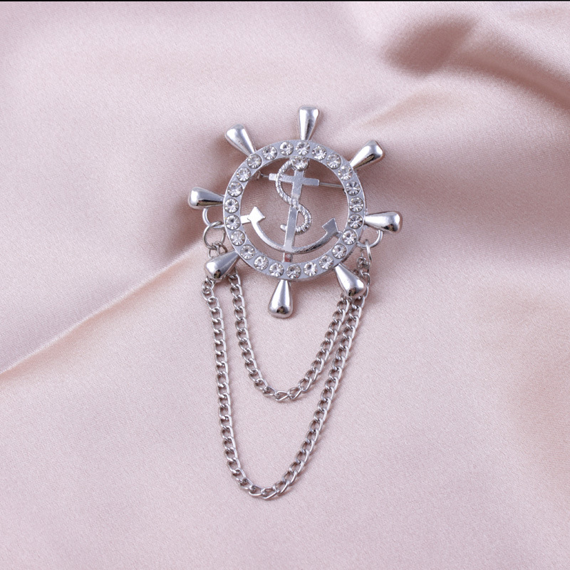 Vintage suit badge, navy style - Vintage Toy Collector 评论和价格